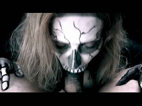 ❤️ Demon nga babaye nga nagsuso sa manok uban sa iyang itom nga baba ug gilamoy cum. ❤️ Porno sa pornograpiya ceb.porngifmag-com.ru